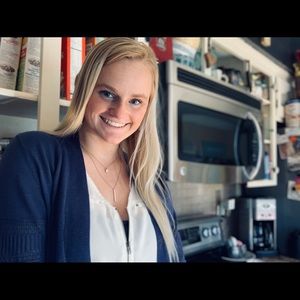 Meet your Posher, Ashlynn-paige